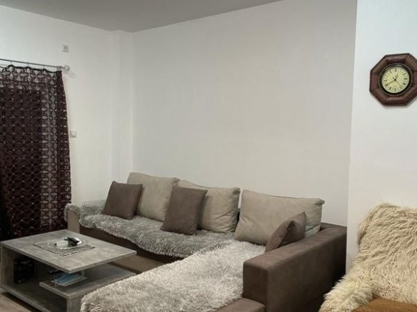 Prodaja petosobnog stana u Barajevu