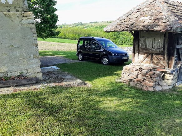 Plac sa pogledom na Kosmaj,1ha i 52 ara