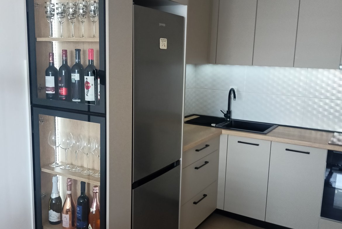 Opremljen stan u novogradnji (2024) – 49m² – Sombor (Toze Markovića)