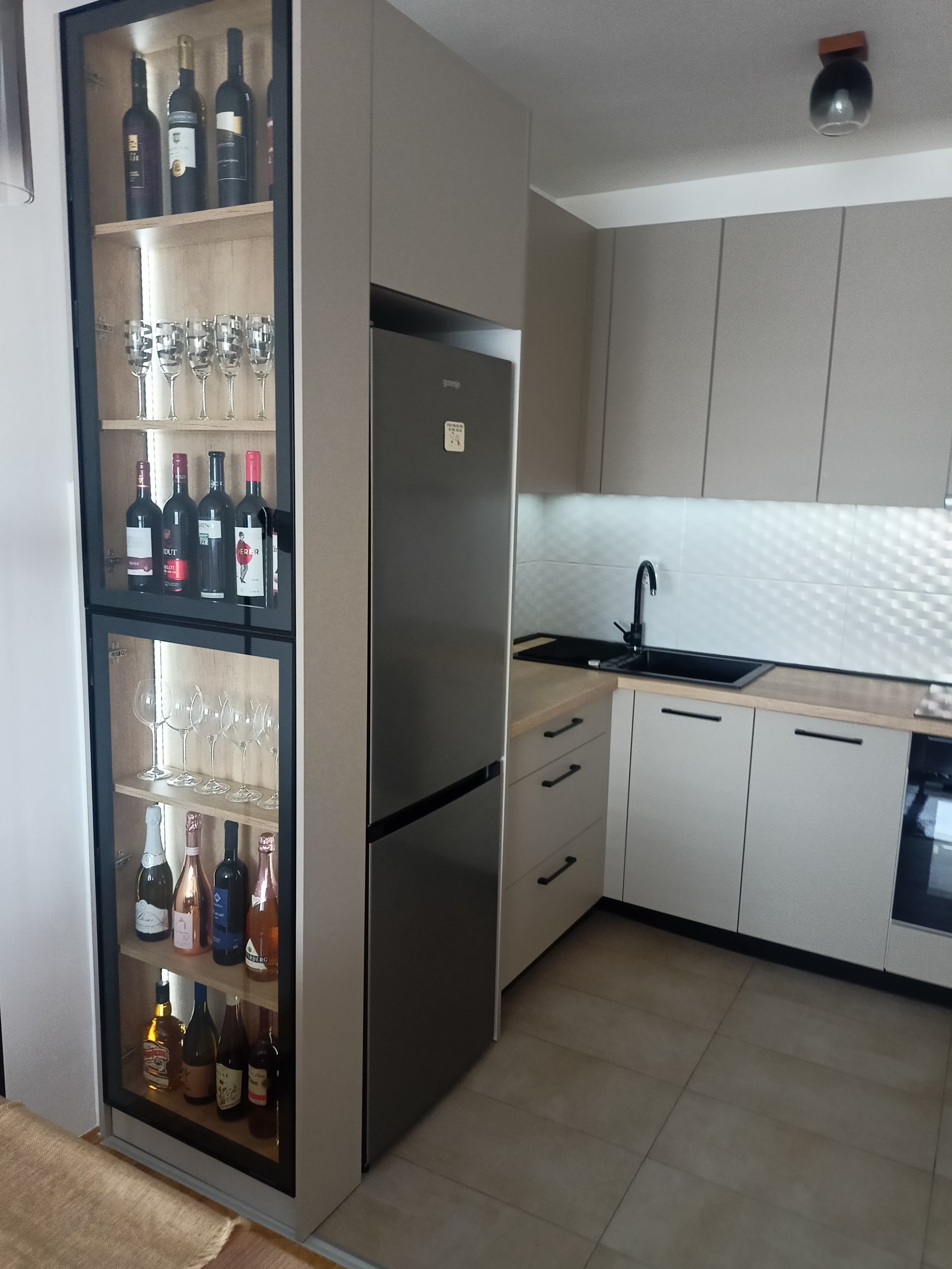 Opremljen stan u novogradnji (2024) – 49m² – Sombor (Toze Markovića)