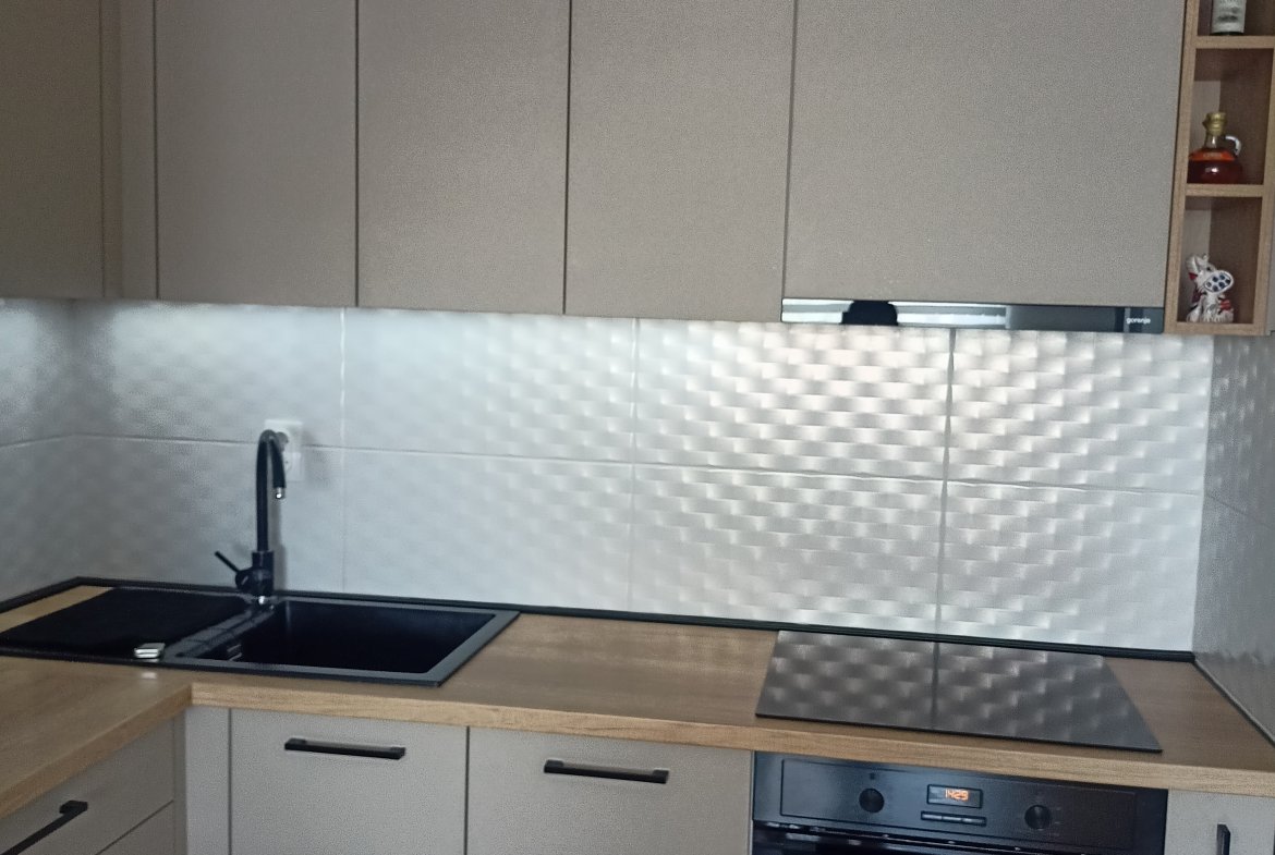 Opremljen stan u novogradnji (2024) – 49m² – Sombor (Toze Markovića)