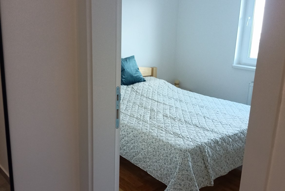 Opremljen stan u novogradnji (2024) – 49m² – Sombor (Toze Markovića)