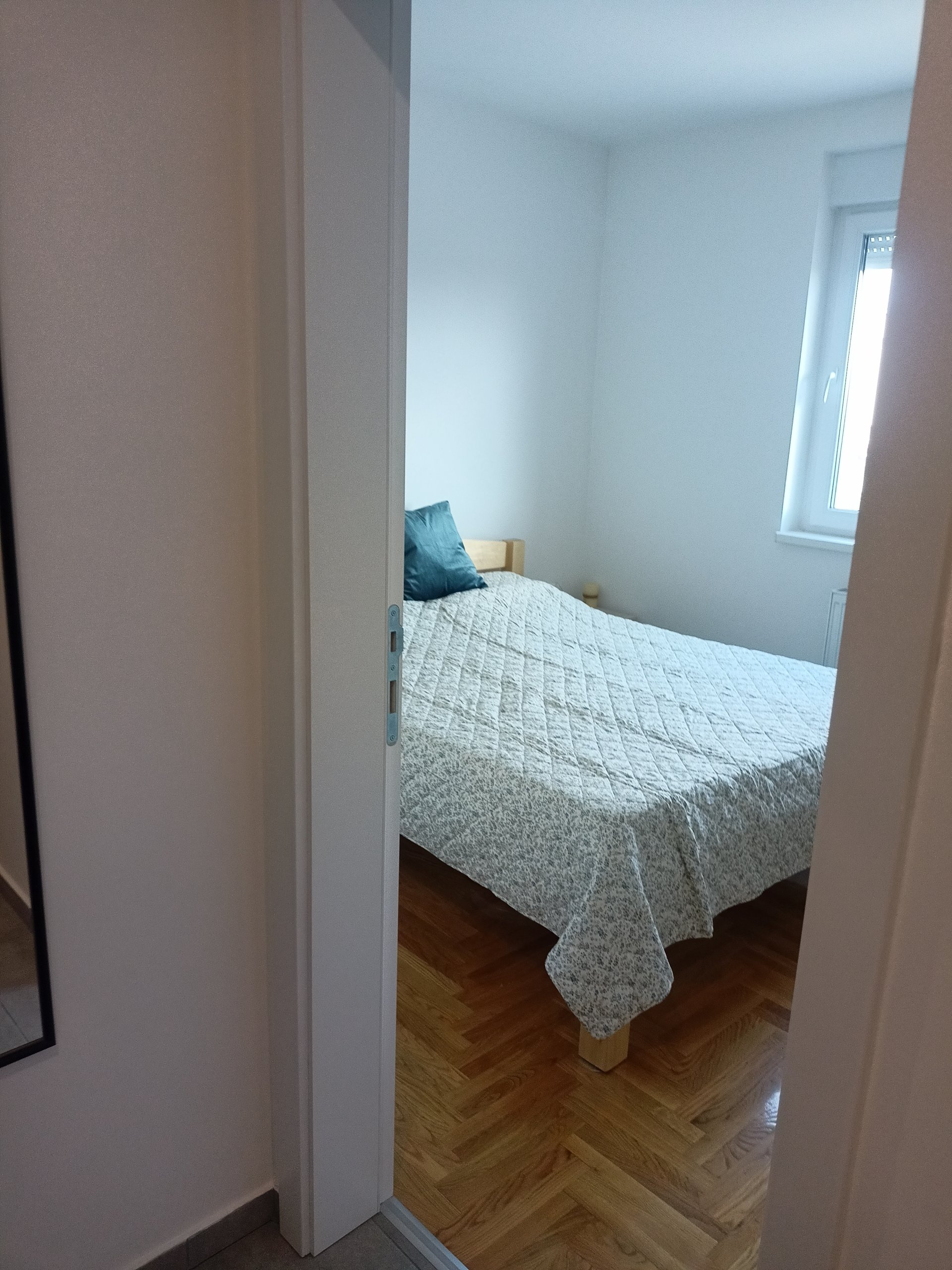 Opremljen stan u novogradnji (2024) – 49m² – Sombor (Toze Markovića)