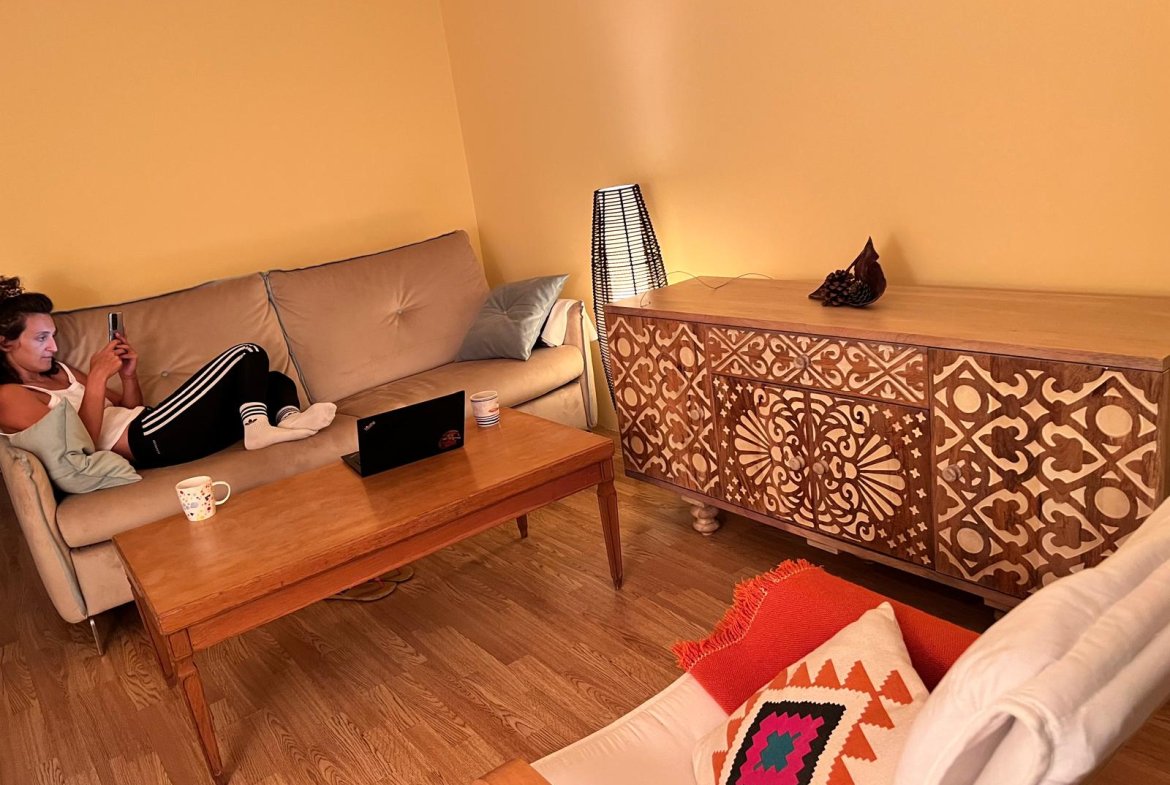 Kompletno renoviran apartman sa pogledom na Boku – Krašići (52m²)