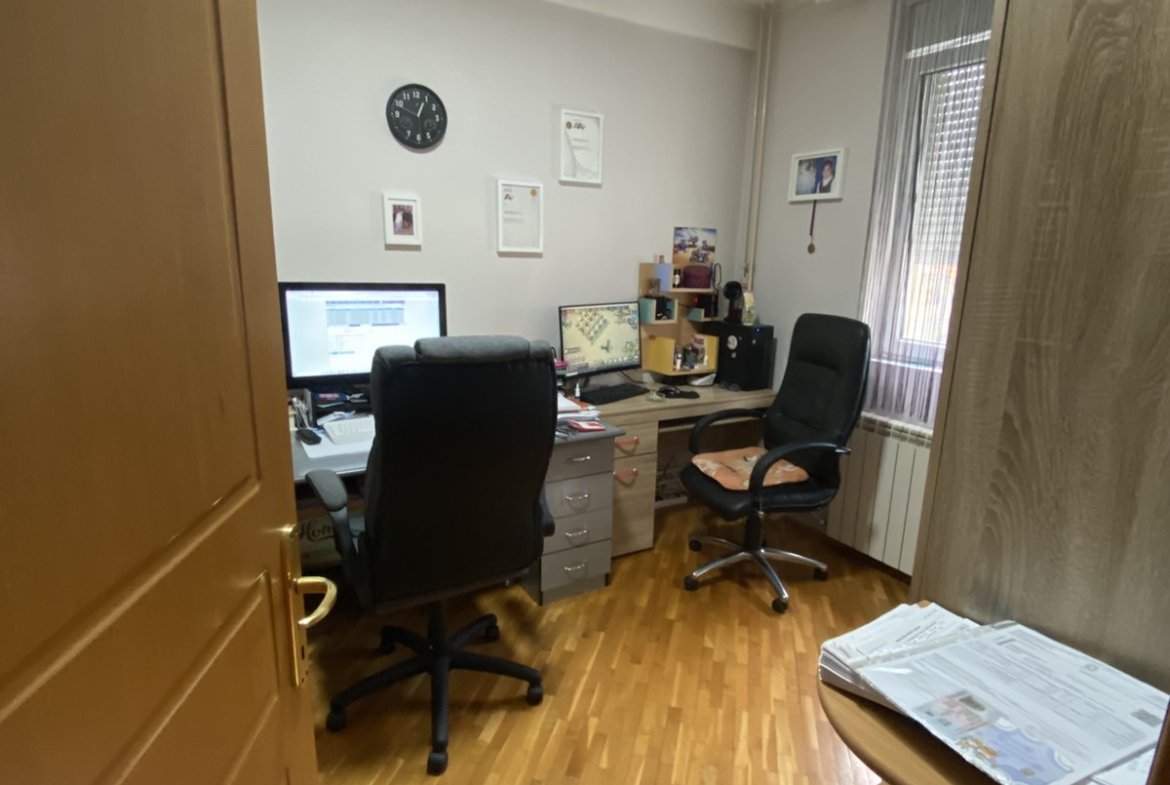 IZDAJE SE STAN – PRVOMAJSKA, ZEMUN – 600e