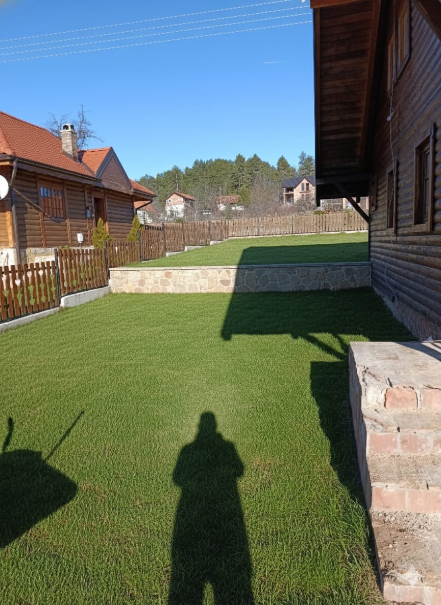 013 WhatsApp Image 2026-09-20 at 12.37.05 3 Zlatibor, drvena kuca sa bazenom na prodaju 96 m2 na placu od 5,5 ari