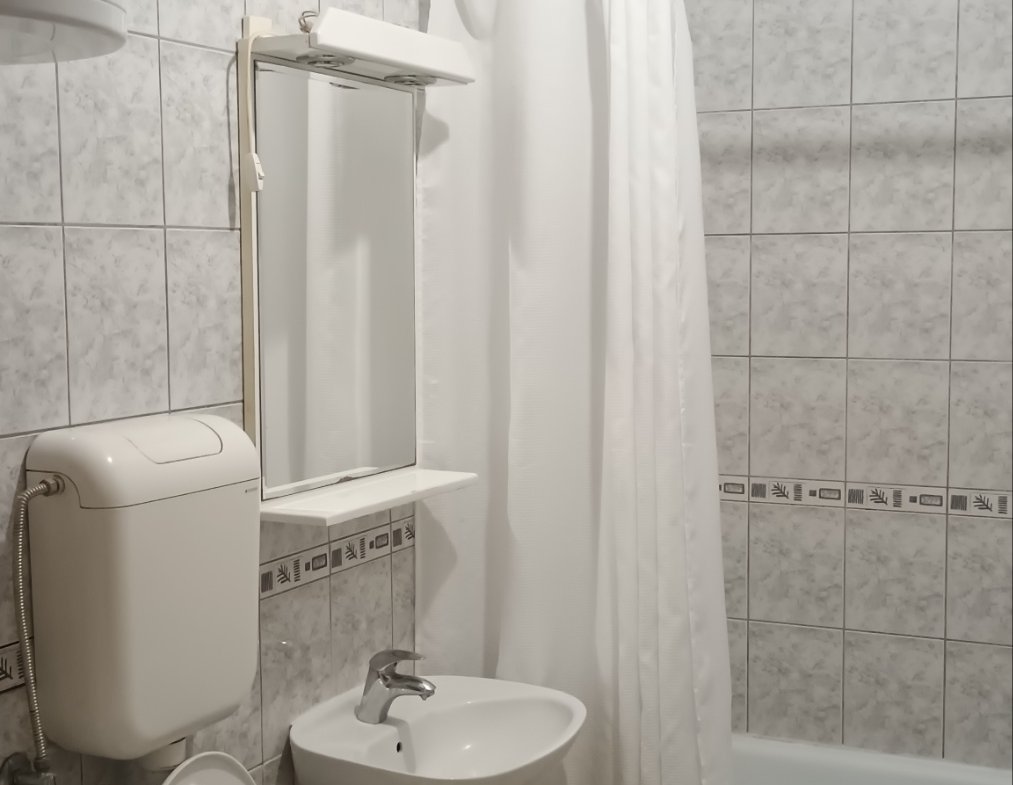 Voždovac, garsonjera za izdavanje povoljno